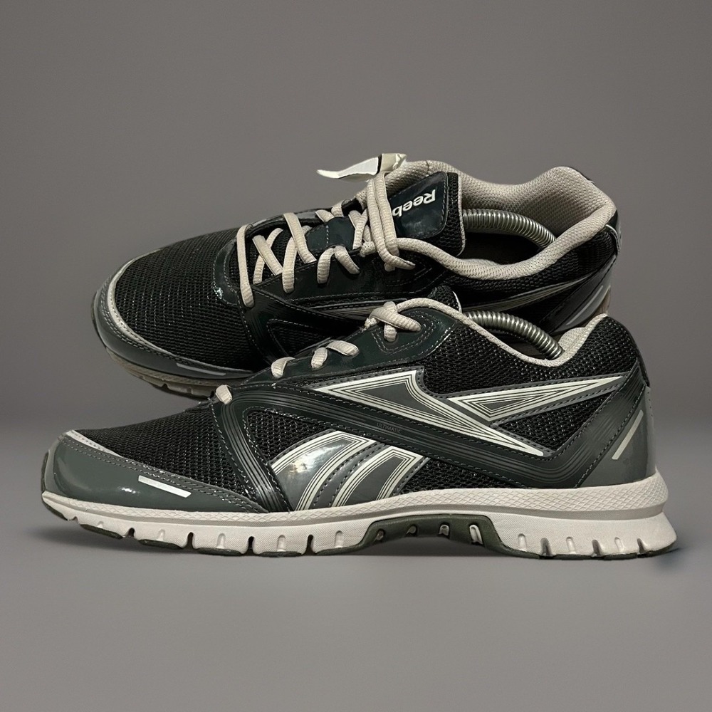Reebok J94605 Mens Black Gray Ultimatic-M Running Athletic Shoes Casual Gym 9